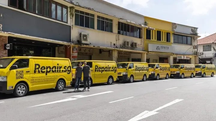 من 23 دولاراً إلى مليونير: قصة نجاح شاب يحقق أرباحاً خيالية من مشروع صيانة المنازل