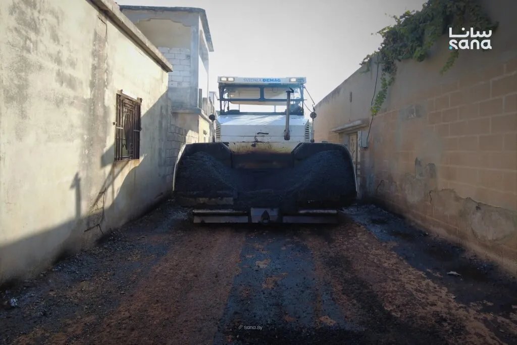 إعادة تأهيل الطرق المتضررة في تلبيسة والفرحانية الشرقية بحمص: تحسين البنية التحتية ودعم التعافي