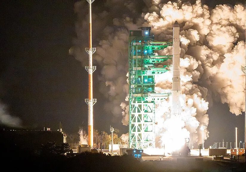 إنجاز تاريخي: كوريا الجنوبية تطلق بنجاح صاروخ "نوري" الفضائي المصنع محلياً