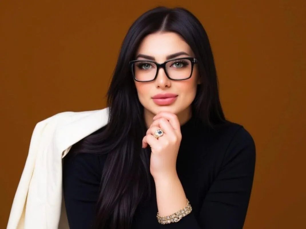 صدمة في الوسط الإعلامي: وفاة مذيعة قناة الشمس هبة الزياد بشكل مفاجئ