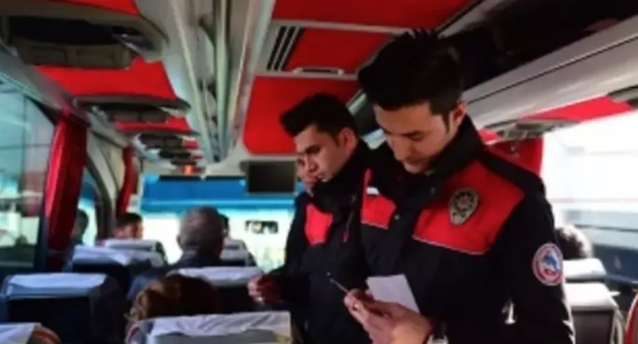 مقترحات جديدة لتحسين أوضاع السوريين في تركيا: إلغاء إذن السفر وتسهيلات أخرى