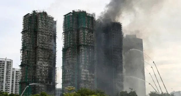 هونغ كونغ: ارتفاع حصيلة قتلى الحريق الأسوأ منذ عقود مع استمرار البحث عن المفقودين