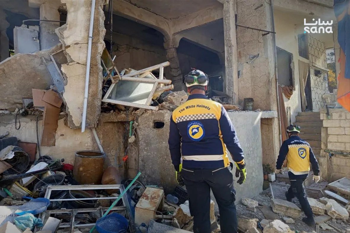 الدفاع المدني يواصل البحث عن مفقودين وذخائر في بيت جن بعد العدوان الإسرائيلي