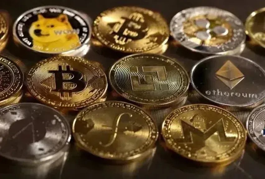 توقعات بوصول القيمة السوقية للعملات المشفرة إلى 3 تريليونات دولار بحلول عام 2025 وسط تقلبات حادة