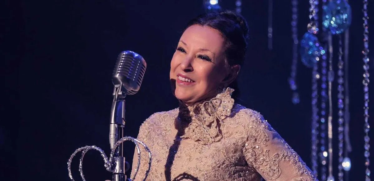 بعد غياب طويل: نجاة الصغيرة تعود إلى الأضواء بزيارة مفاجئة للأوبرا