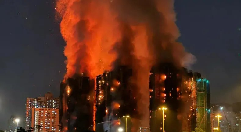 ارتفاع مأساوي: حريق هونغ كونغ يخلف 146 ضحية وسط صدمة واسعة