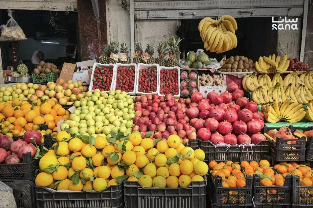 جولة في سوق الدويلعة بدمشق: أسعار الفواكه والخضراوات كما رصدتها سانا