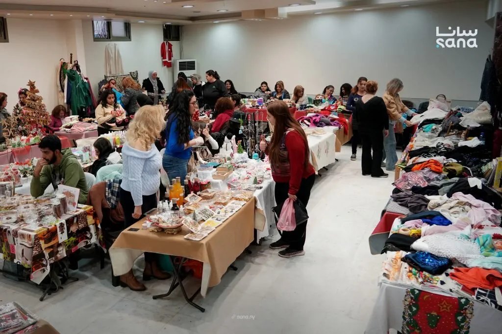بازار خيري في دمشق: منتجات محلية لدعم المحتاجين في احتفالات أعياد الميلاد ورأس السنة