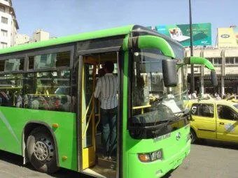 حماة: تخفيض تعرفة النقل الداخلي بـ 2000 ليرة.. وتعديل قريب لتعرفة خطوط الريف و"البولمان"