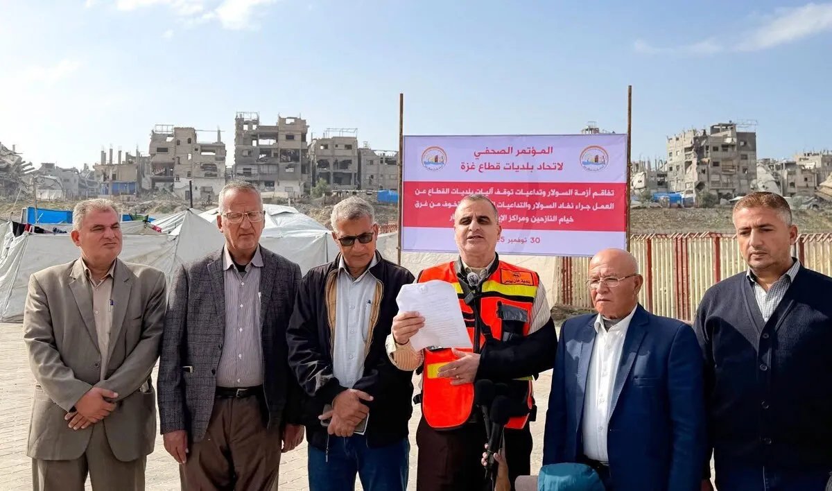 غزة تحت وطأة الحصار: الاحتلال الإسرائيلي يمنع الوقود ويهدد الخدمات الأساسية