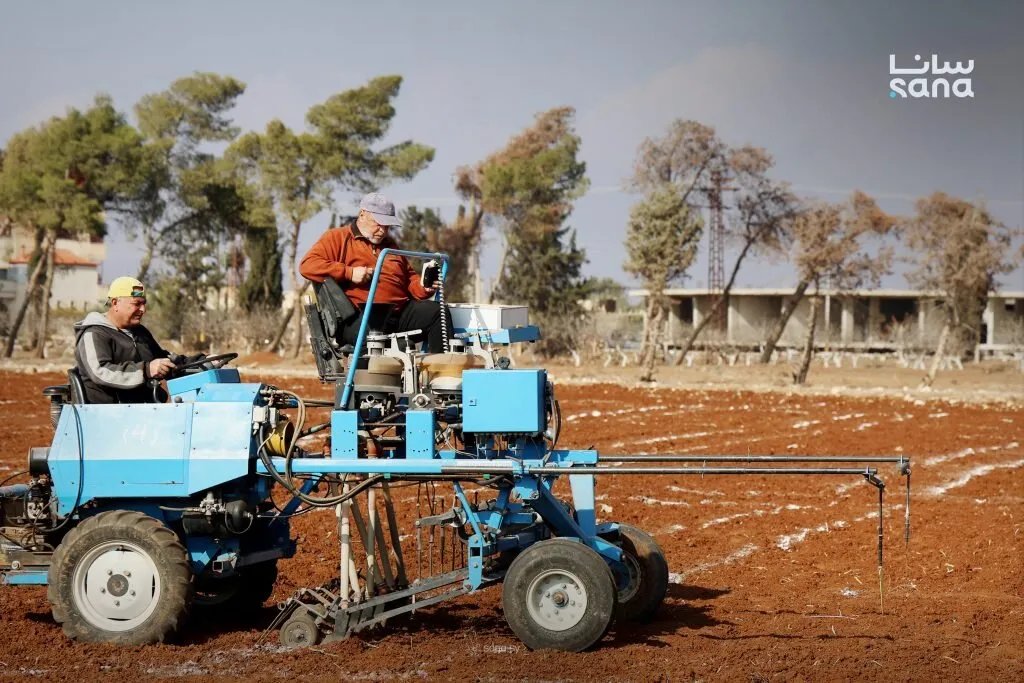 مركز البحوث الزراعية بدرعا يطلق خطة طموحة لإنتاج أصناف مقاومة للجفاف والأمراض