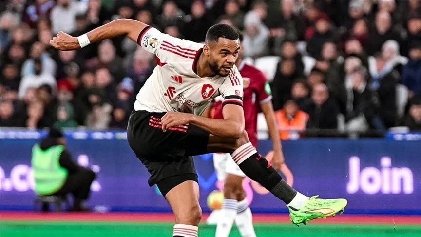 ليفربول يكسر سلسلة الهزائم بفوز ثمين على وست هام في مباراة غاب عنها صلاح