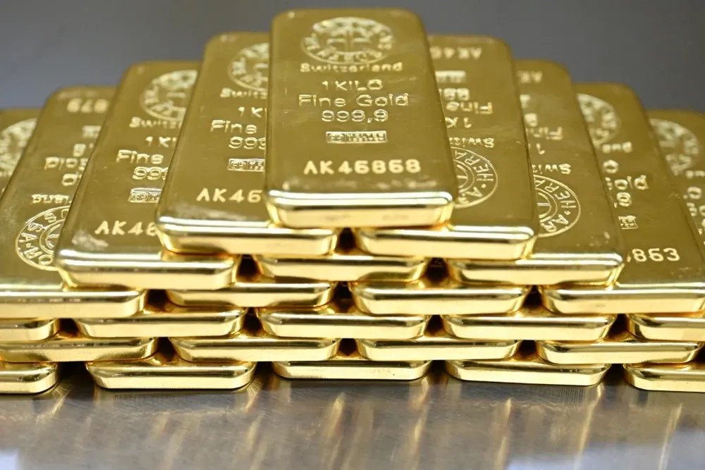 تراجع الذهب مع ترقب خفض الفائدة الأميركية وارتفاع ملحوظ للفضة