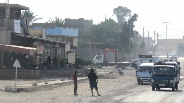 داعش يتبنى استهداف صهريج نفطي في ريف دير الزور: تفاصيل الهجوم