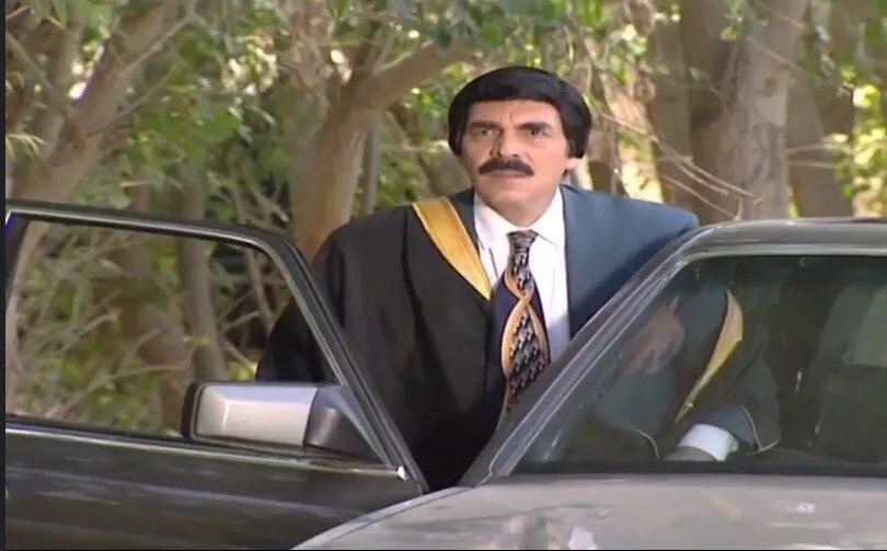 مواطن سوري ينتقد مسؤولاً سويدياً دون هجوم: تجربة فريدة تثير دهشة وقلق السوريين