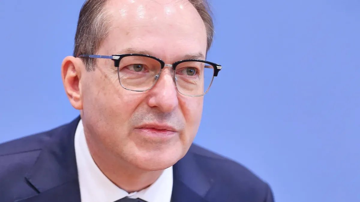 ألمانيا تقترب من اتفاق مع سوريا وأفغانستان لترحيل المجرمين واللاجئين