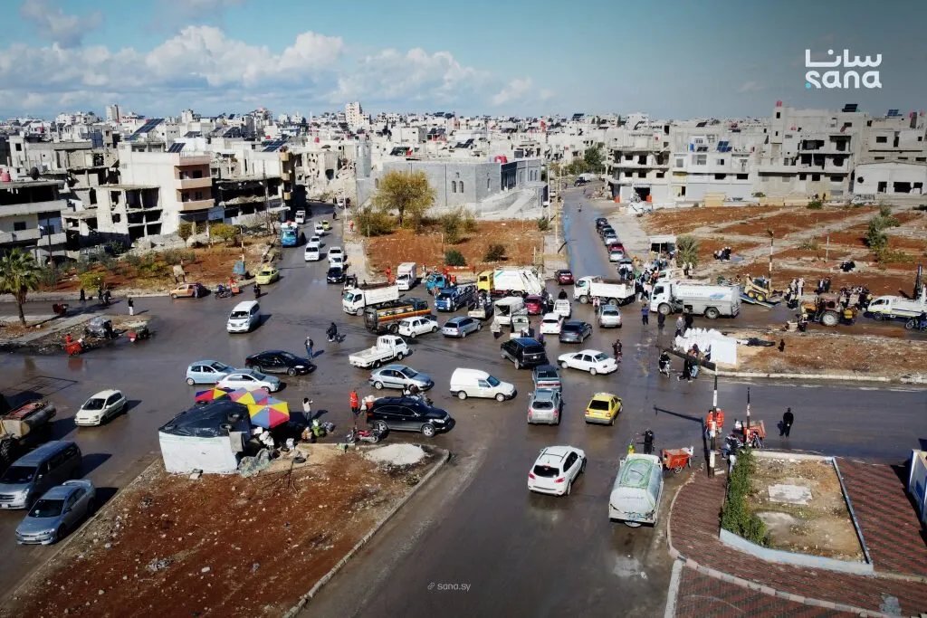 مبادرة "حمص بأيدينا أنظف" تعيد للمدينة رونقها بمشاركة مجتمعية واسعة