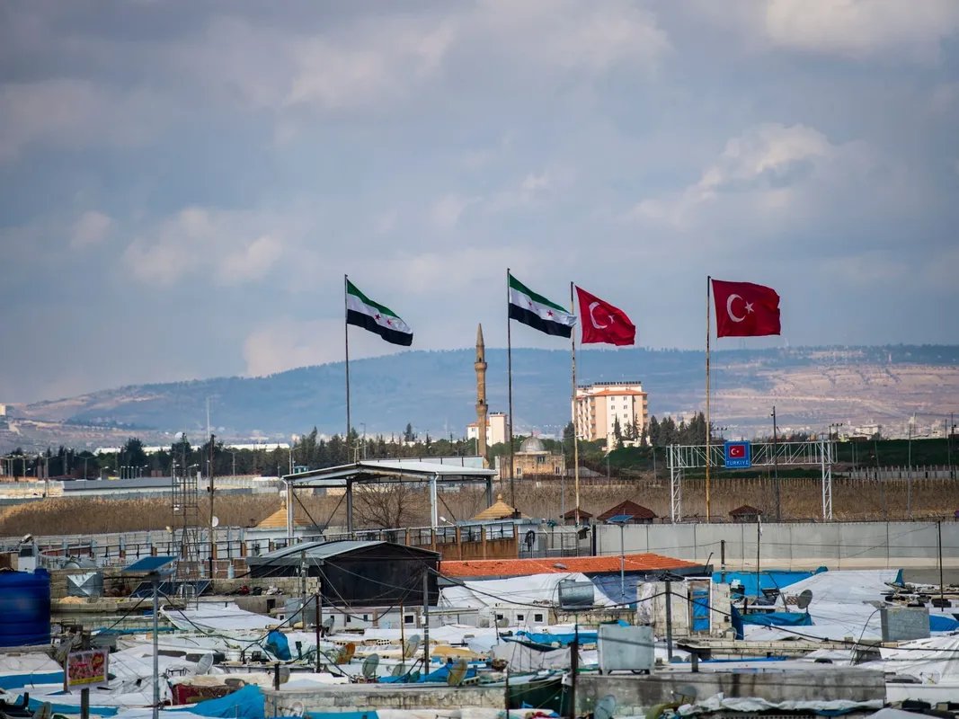 صعود حاد: العجز التجاري بين سوريا وتركيا يقفز بنسبة 77% في 2025