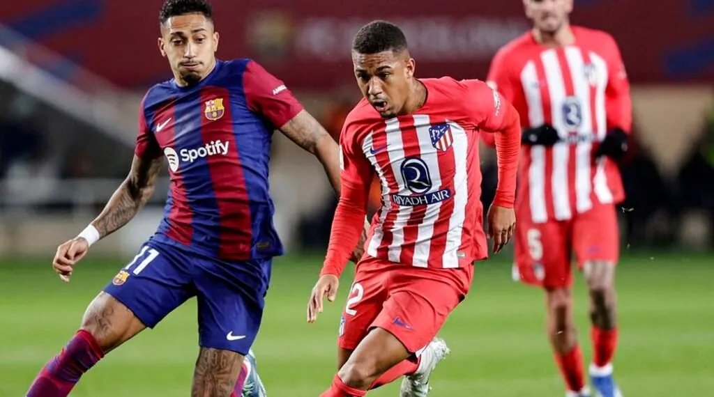 قمة الليغا: برشلونة يستقبل أتلتيكو مدريد في مواجهة حاسمة على صدارة الدوري الإسباني