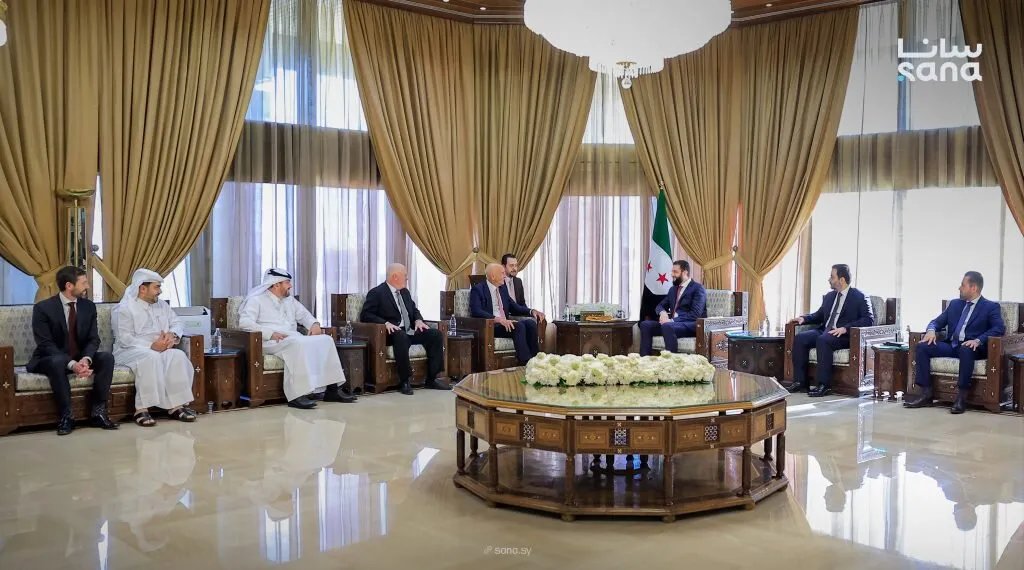 الرئيس الشرع يبحث مع SPC وشيفرون الأمريكية فرص التنقيب عن النفط والغاز في السواحل السورية