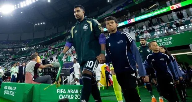 ملحمة كروية: السعودية تنتزع فوزاً درامياً من عُمان في كأس العرب 2025