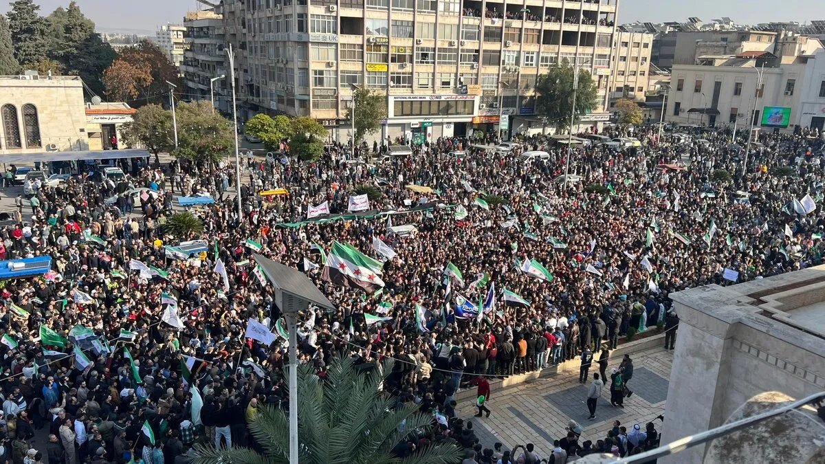 حماة تحتفي بذكرى النصر والتحرير بفعاليات ثقافية وأمسيات شعرية وموسيقية