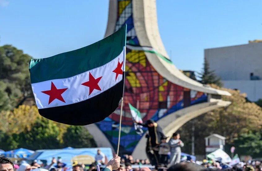 وفد من "المجلس الوطني الكردي" يزور دمشق ويؤكد: سنعمل من العاصمة السورية