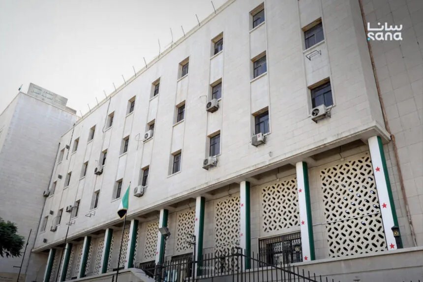 البريد السوري يحتفي بذكرى التحرير: طوابع تذكارية ومعرض مجاني في دمشق