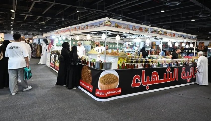 الصناعات الحرفية والنسيجية السورية تتألق في معرض المنتجات العربية والعالمية بمكة المكرمة