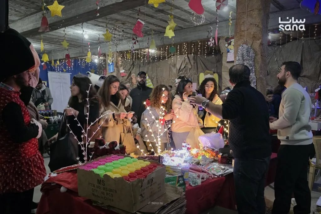 حرفيو حمص يحتفون بالميلاد في معرض كنيسة القديس جاورجيوس