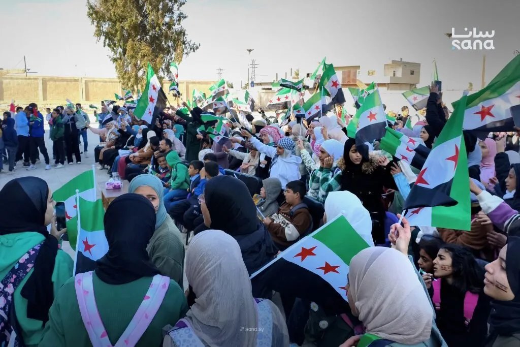 القنيطرة تحتفل بذكرى التحرير بعروض فنية ومسرحية طلابية تعزز الانتماء الوطني