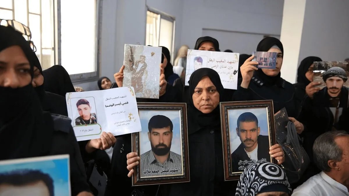 تحقيق "ملفات دمشق" يثير الجدل: منظمات حقوقية تنفي مشاركتها وتُحذر من نشر بيانات الضحايا