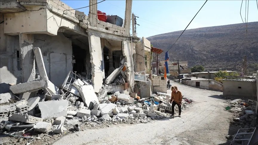 بلجيكا تحقق في جرائم حرب سورية مزعومة: 19 قضية تطال مقاتلين سابقين