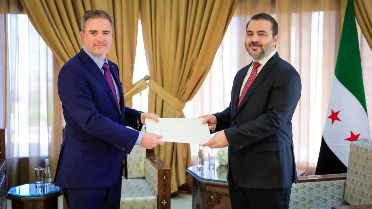 كندا ترفع اسم سوريا من قائمة الدول الداعمة للإرهاب وتزيل "هيئة تحرير الشام" من قوائم الإرهاب