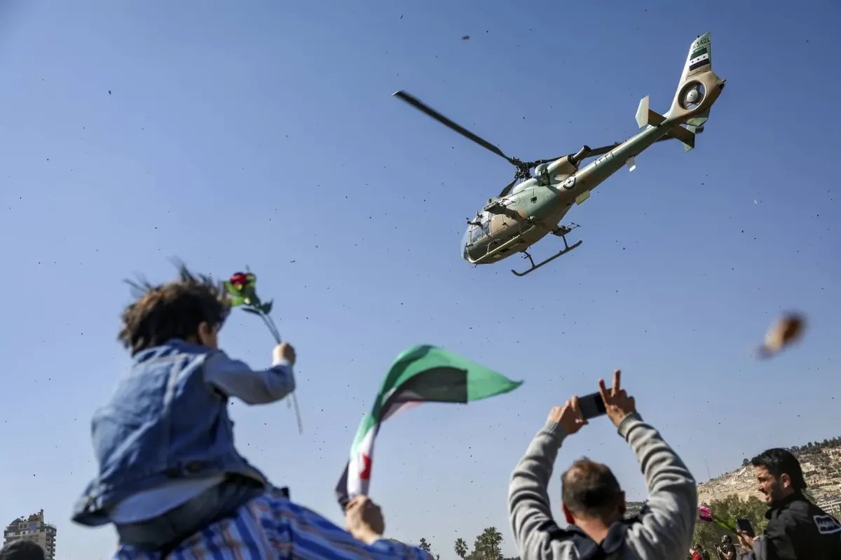 قسد تثير الجدل بمنع احتفالات ذكرى التحرير: ما الأسباب المعلنة؟