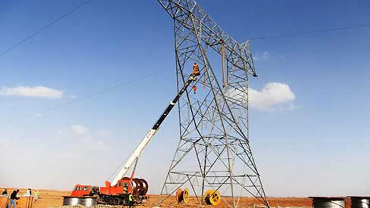 عام على التحرير: تحسن ملحوظ في الكهرباء بسوريا يواجه تحديات الأسعار