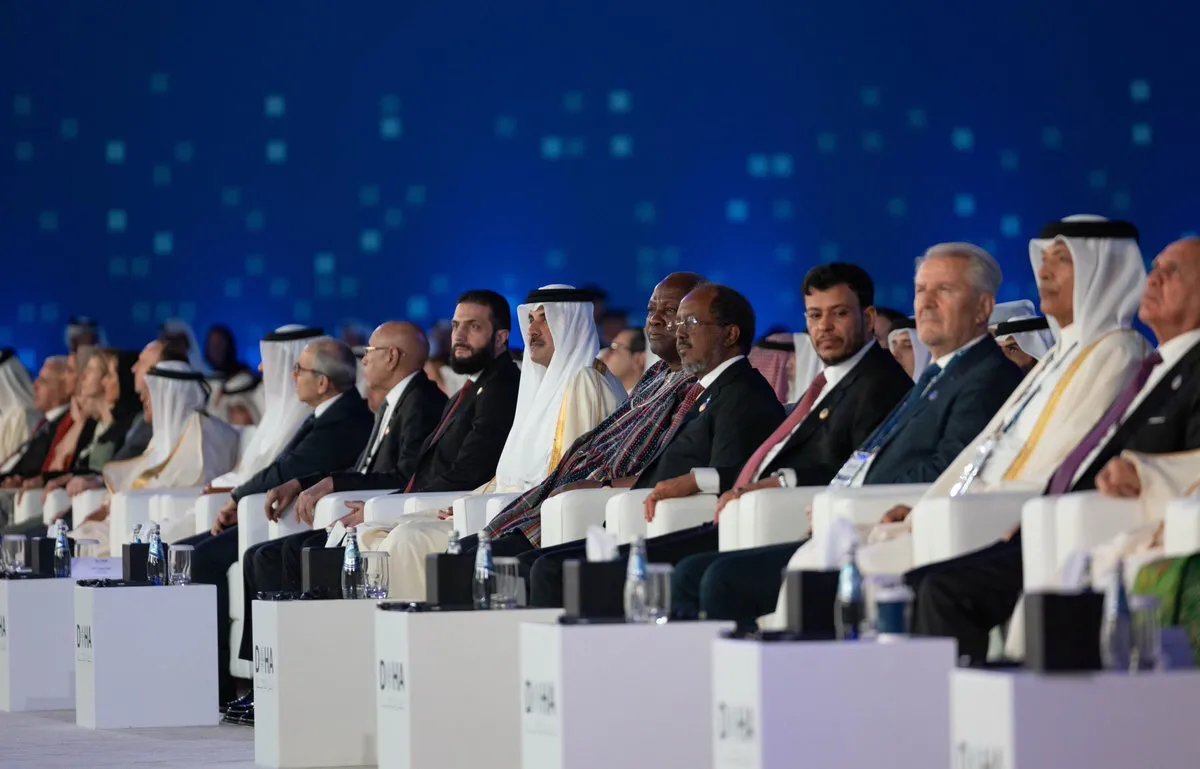 سوريا تعود إلى الساحة الدولية من بوابة منتدى الدوحة: ترسيخ لمرحلة جديدة من الانفتاح الإقليمي والدولي