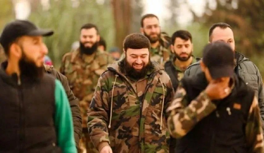 توقيف قيادي سابق بالجيش الوطني السوري عصام بويضاني في دبي ومطالبات بالإفراج الفوري