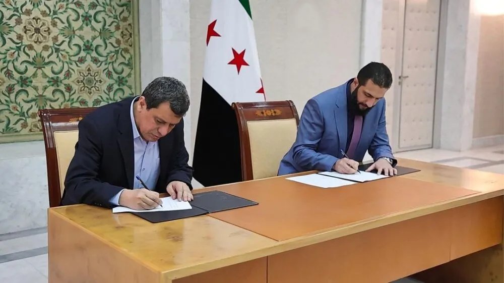 دمشق تحذر "قسد": الفيدرالية تهدد وحدة سوريا والاتفاق الوطني