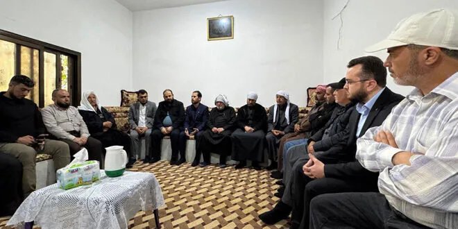 لقاء في إدلب: مسؤولون يلتقون وجهاء من الطائفة الدرزية في جبل السماق للتأكيد على الوحدة الوطنية